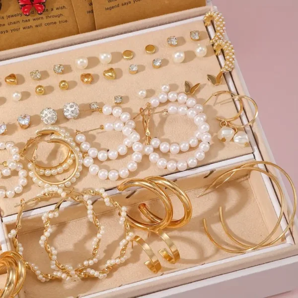 Vintage Elegant Fashion Love Butterfly Jewelry Set - Necklace, Earrings, and Ring