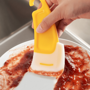 1pc oil-proof silicone kitchen scraper, designed for easy cleaning and scraping off oil, grease, and residue