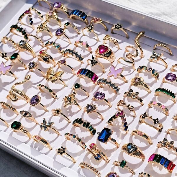 20pcs Trendy Ring Set with Butterfly, Snake, and Heart Patterns - Rhinestone Inlaid Vintage Jewelry