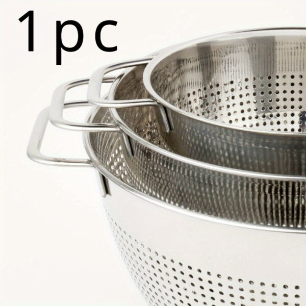 Stainless steel colander set including 1.5QT and 5QT sizes for straining and draining food.