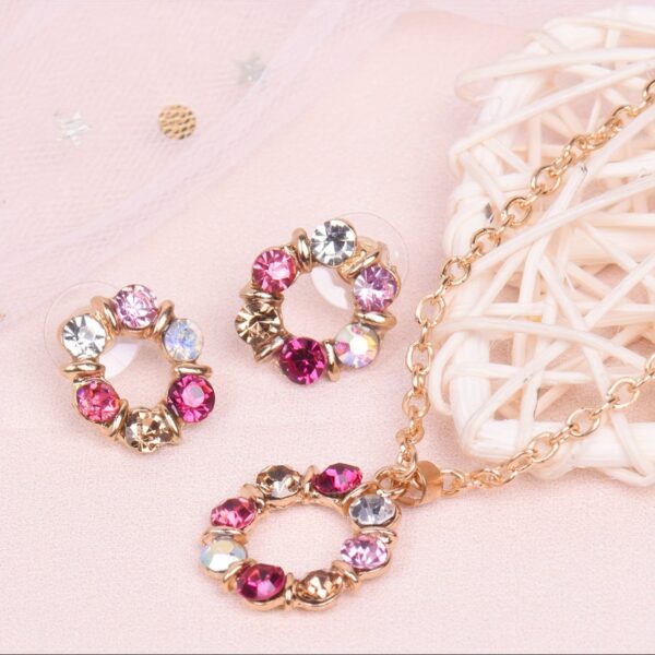 Chic Floral Jewelry Set for Women, 3pcs Necklace & Earrings, Perfect for Casual or Party Wear, Ideal Christmas Gift.