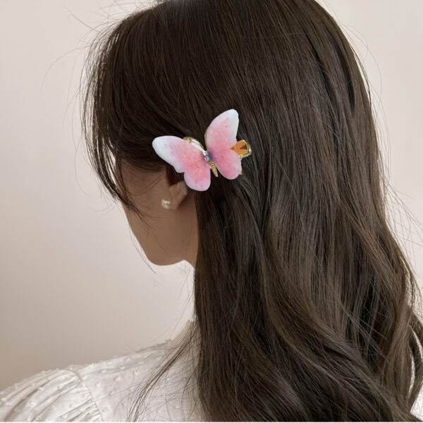 Sparkling Butterfly Hair Clip Set for Girls - Colorful Rhinestone & Mesh Designs, Alloy Construction, Fashionable Accessories.