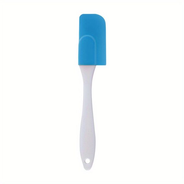 Single silicone spatula butter cream scraper with a flexible, non-stick surface for smooth spreading."