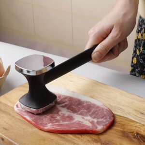 Zinc alloy meat hammer, metal meat mallet, a durable and effective meat tenderizer tool for kitchen use.