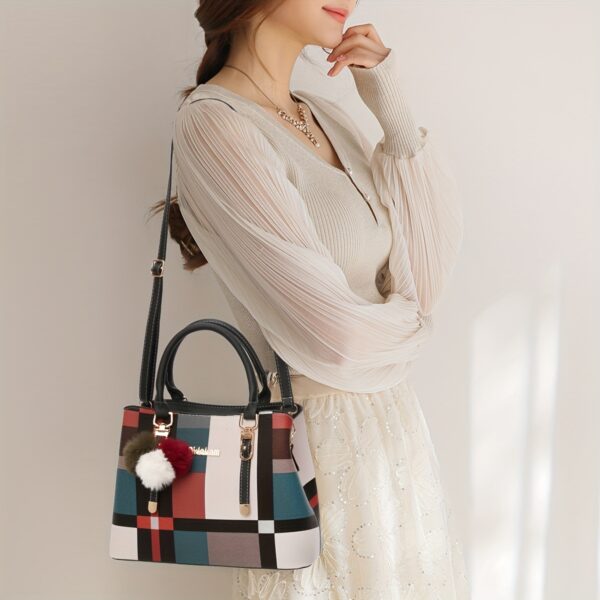 Color stitching plaid crossbody bag, PU leather textured purse, classic versatile fashion shoulder bag for everyday use.