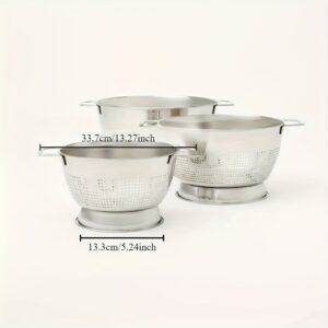 Stainless steel colander set including 1.5QT and 5QT sizes for straining and draining food.