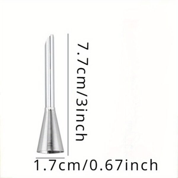 Stainless steel cream icing piping nozzle for cupcakes and puff pastry decoration.