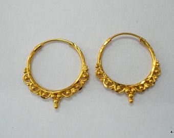 earrings,